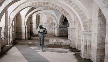 Sound II by Antony Gormley, Winchester Cathedral Crypt